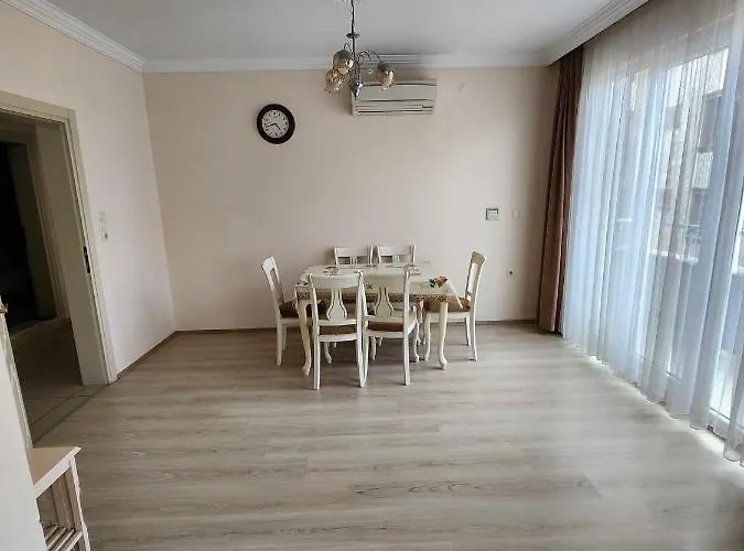 Ξενοδοχείο με διαμερίσματα Esa