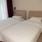 Aparthotel Esa