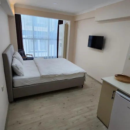 Esa Aparthotel